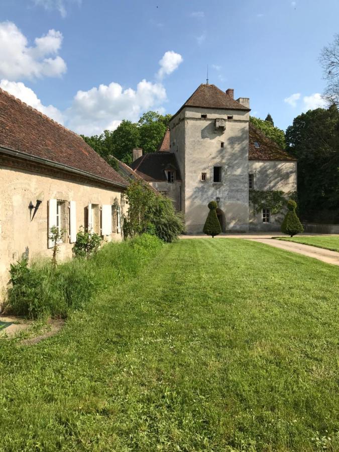 Chateau De Vesset Tréteau Exteriör bild